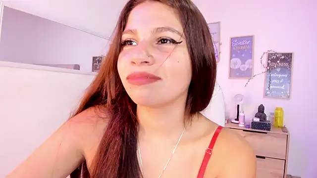 Snapshot of bluee_hazell chatting on 02.12.25 bluee hazell online show from 02.12.25