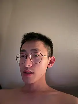 Snapshot of lewdAboyKawaii chatting on 02.11.25 lewdAboyKawaii online show from 02.11.25