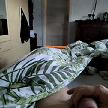 Snapshot of Andy7430 chatting on 10.28.25 Andy7430 online show from 10.28.25