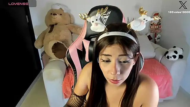 eval lee18 online show from 12.23.24