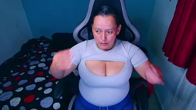 Diana Lozano online show from 07.19.26