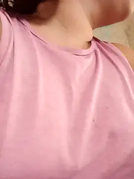 ValeriaSantos- online show from 02.05.25