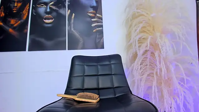 Sophia Cameron online show from 02.22.25