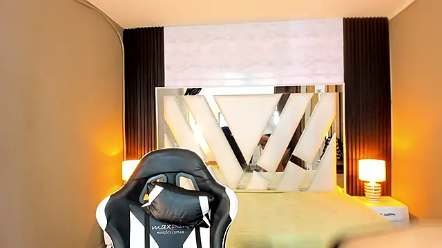 Linda4Petite online show from 01.09.26