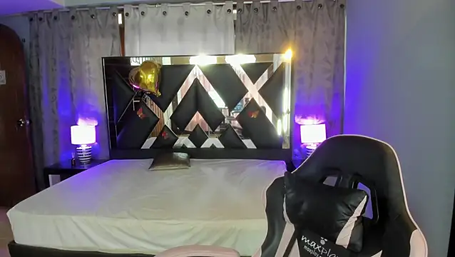 Linda4Petite online show from 06.13.26