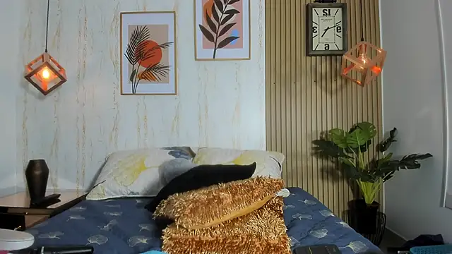 Snapshot of CameronCollins_ chatting on 02.06.25 CameronCollins online show from 02.06.25