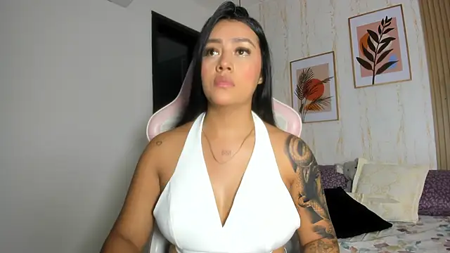 Snapshot of CameronCollins_ chatting on 03.07.25 CameronCollins online show from 03.07.25