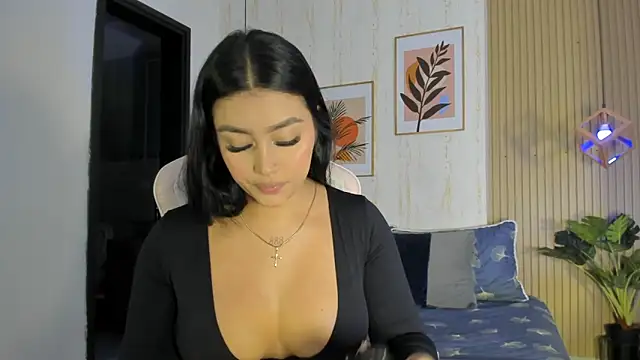 Snapshot of CameronCollins_ chatting on 10.25.25 CameronCollins online show from 10.25.25