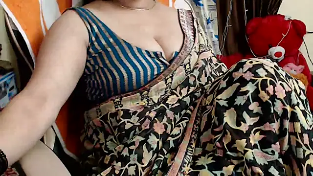 Naughty Kashish online show from 12.05.24