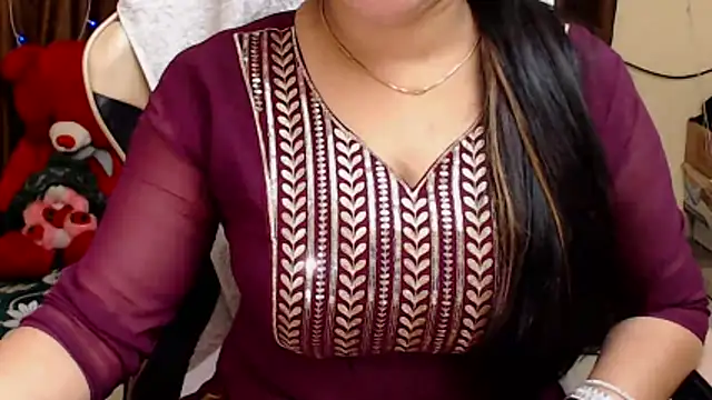 Naughty Kashish online show from 10.28.25