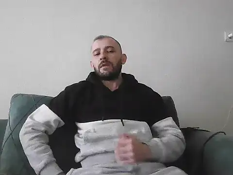 NiiiRvaNaa online show from 02.23.25