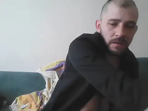 NiiiRvaNaa online show from 02.24.25