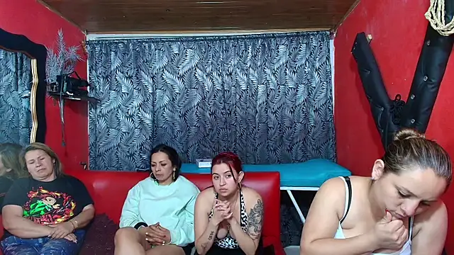 lesbiancuple online show from 03.22.25