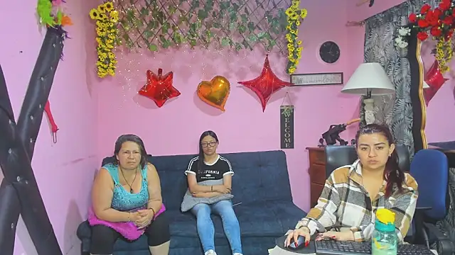 lesbiancuple online show from 03.18.26