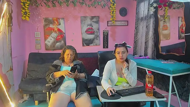 lesbiancuple online show from 06.15.26