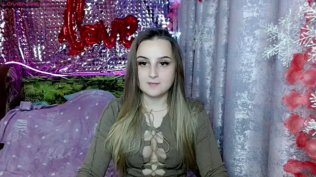 Snapshot of Careys_universe chatting on 02.20.25 Careys universe online show from 02.20.25