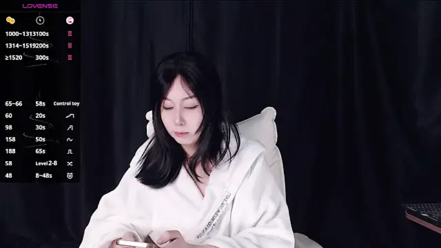 Snapshot of qianqian_ chatting on 03.22.26 qianqian online show from 03.22.26