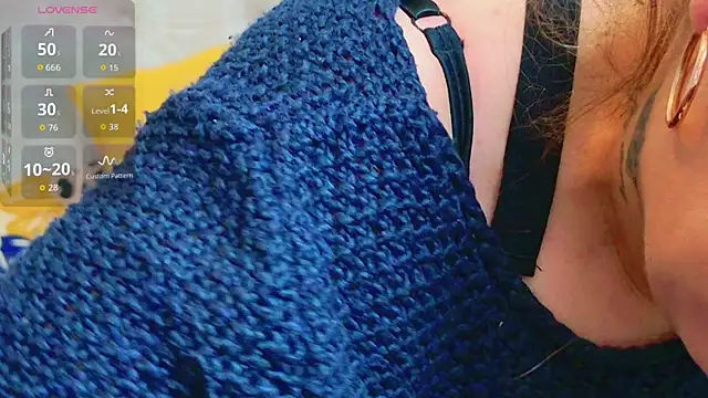 KarinaNoir online show from 12.17.25