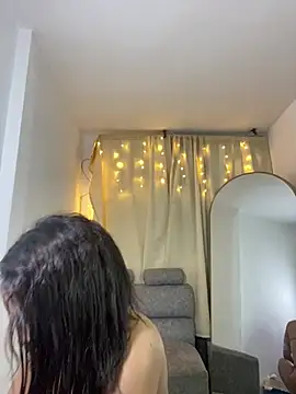 Snapshot of _diamondpamela chatting on 02.18.26 diamondpamela online show from 02.18.26