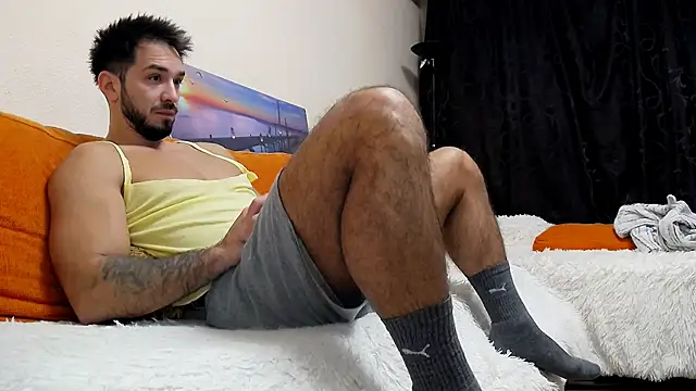 Snapshot of MichaelWills chatting on 11.11.25 MichaelWills online show from 11.11.25