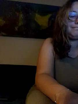 Snapshot of NaughtyRapunzel7 chatting on 10.12.25 NaughtyRapunzel7 online show from 10.12.25