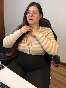 kayortiiz online show from 04.22.26