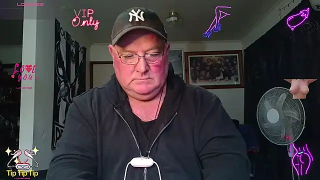 Snapshot of HOTANAL chatting on 07.07.26 HOTANAL online show from 07.07.26