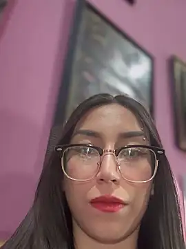 Snapshot of sophie_cute66 chatting on 01.29.25 sophie cute66 online show from 01.29.25