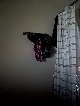 yellowwetfox online show from 02.26.26