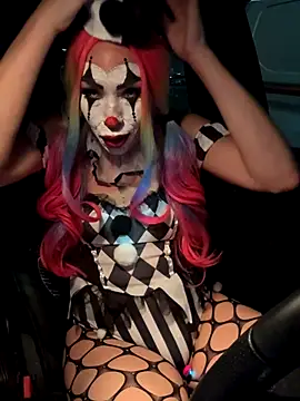 Snapshot of annablisss chatting on 10.29.25 annablisss online show from 10.29.25