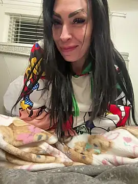 Snapshot of annablisss chatting on 03.22.26 annablisss online show from 03.22.26