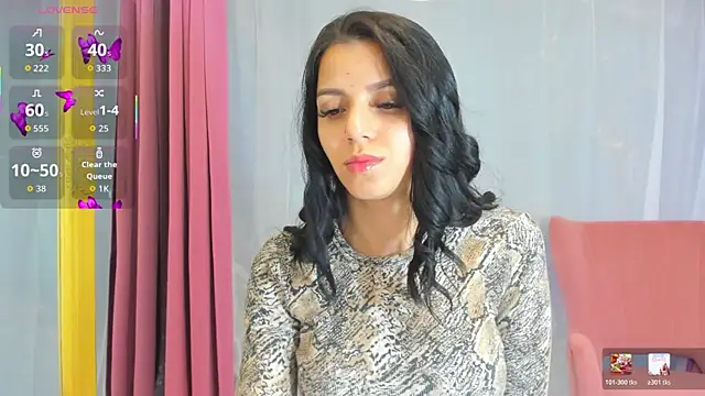 Sarabecker online show from 12.20.25