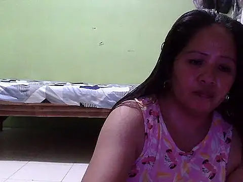 Snapshot of sweetlady_pinay chatting on 03.14.25 sweetlady pinay online show from 03.14.25