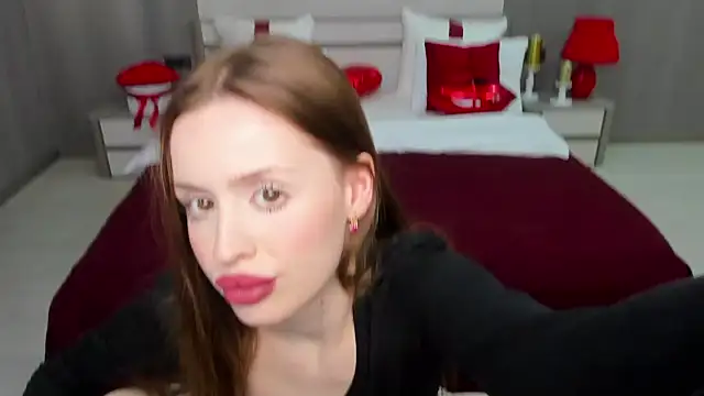 Snapshot of _Sweet__Cherry_ chatting on 03.13.25 Sweet Cherry online show from 03.13.25