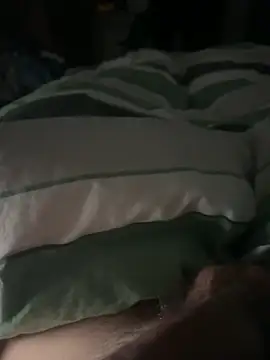 Snapshot of BennoBigD chatting on 02.08.25 BennoBigD online show from 02.08.25