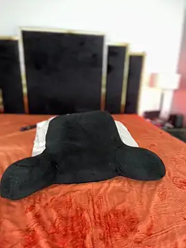 KarissaChantelle online show from 01.01.25