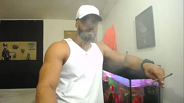 romeolovedark online show from 03.18.25