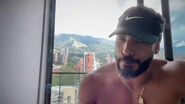 romeolovedark online show from 10.04.25