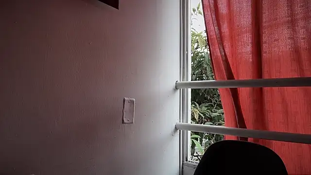 romeolovedark online show from 10.10.25