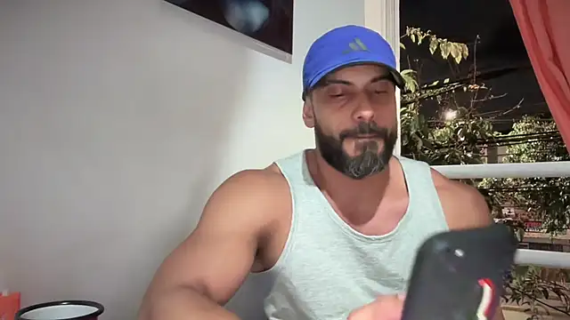 romeolovedark online show from 11.04.25