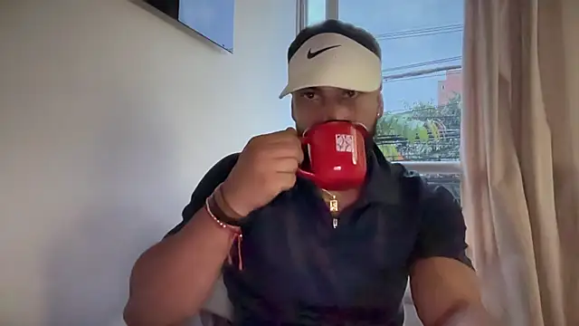 romeolovedark online show from 02.15.26