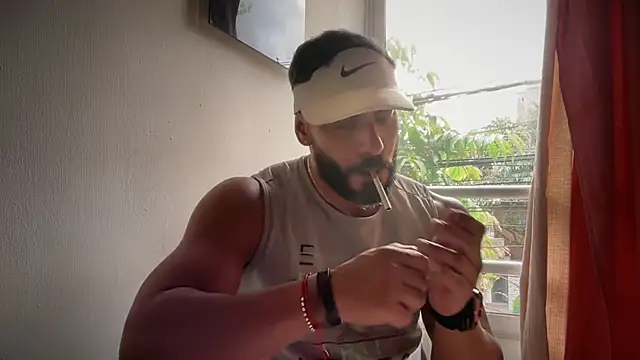 romeolovedark online show from 02.25.26