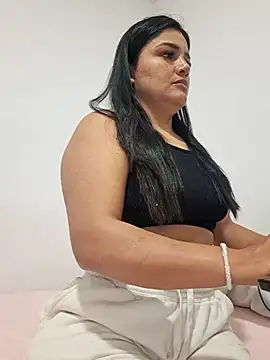 laura dirtyhot online show from 01.16.25