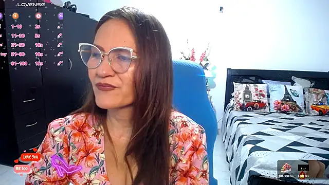 Snapshot of Xiimen chatting on 03.05.26 Xiimen online show from 03.05.26