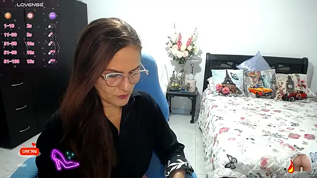 Snapshot of Xiimen chatting on 03.21.26 Xiimen online show from 03.21.26