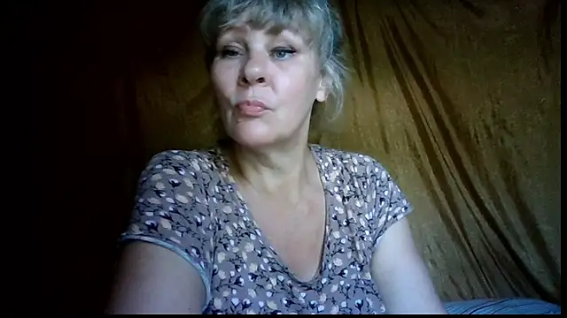 karina ren  online show from 07.28.26