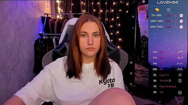 Snapshot of dj_eban_ chatting on 12.20.24 dj eban online show from 12.20.24