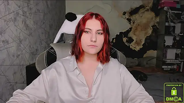 Snapshot of dj_eban_ chatting on 10.24.25 dj eban online show from 10.24.25