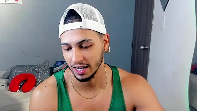 Snapshot of Kris_Khalifa69 chatting on 03.14.26 Kris Khalifa69 online show from 03.14.26