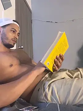 Kris Khalifa69 online show from 04.30.26